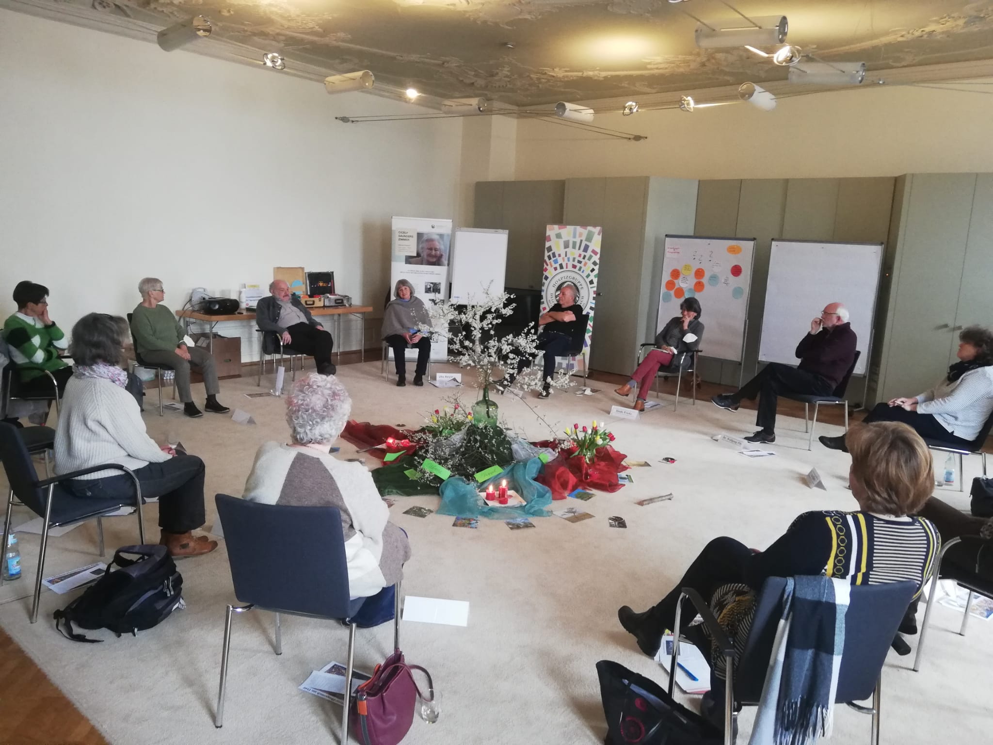 Fortbildungswochenende zum Thema Sterbebegleitung